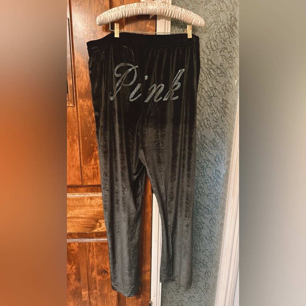 🆕 Velour/ Velvet like PINK pj / lounge pants